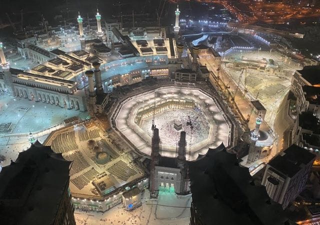 14 Nights 4 Star August Umrah Package - Featured Package