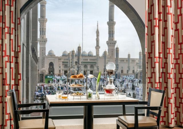 14 Nights 4 Star January Umrah Package - Featured Package