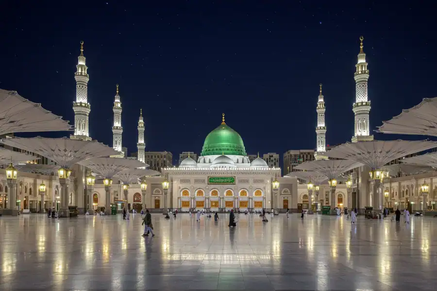7 Nights 3 Star Blackburn Umrah Package
